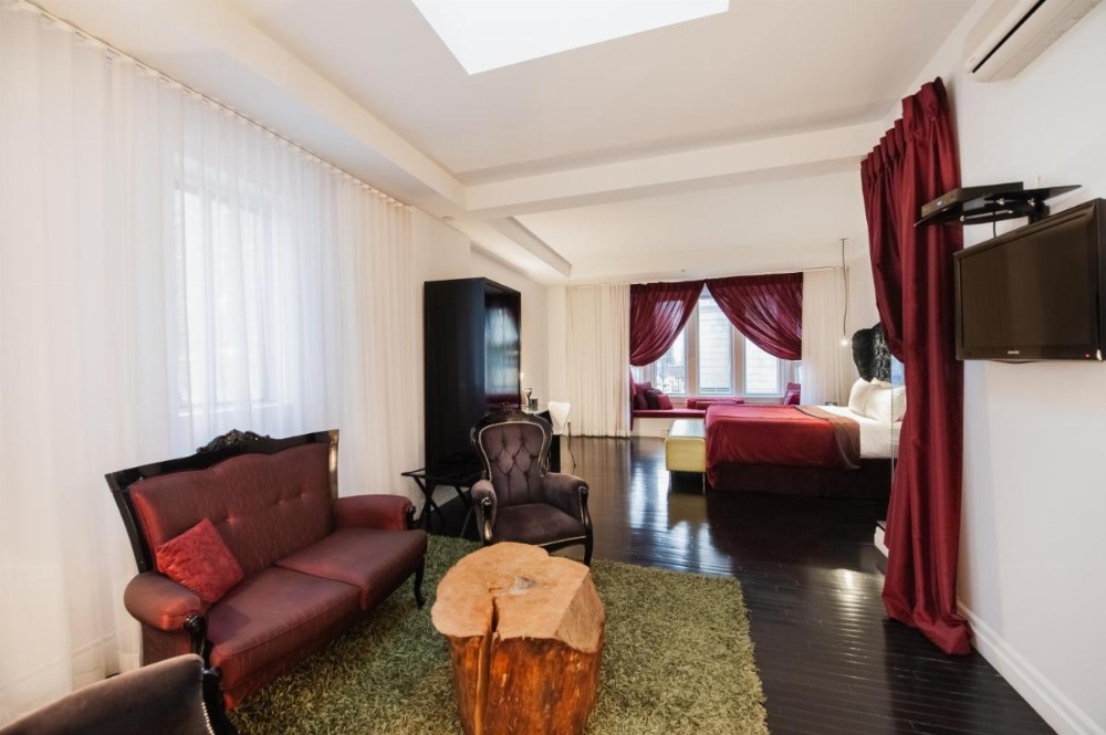 Room image 2