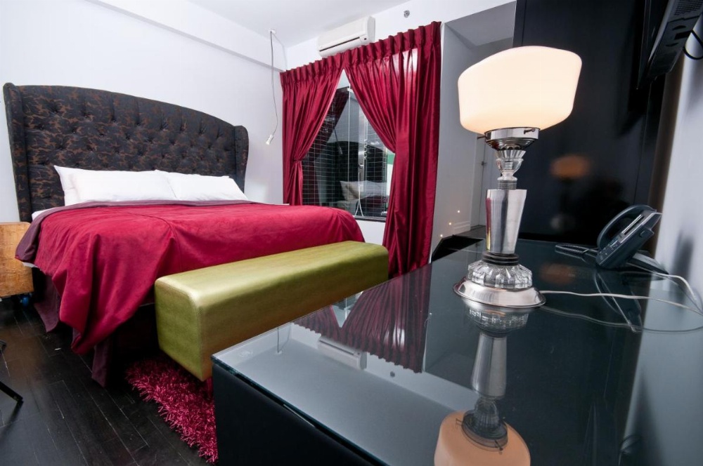 Room image 2